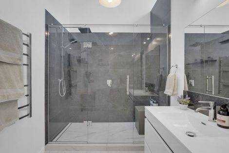 Photo of property in 20 Campbell Street, Leamington, Cambridge, 3432