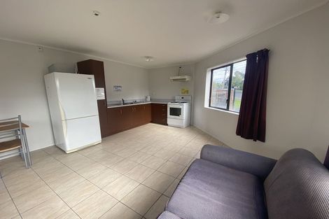 Photo of property in 2 Vine Street, Hillcrest, Hamilton, 3216