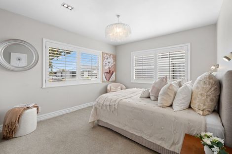 Photo of property in 5/241 Hurstmere Road, Takapuna, Auckland, 0622