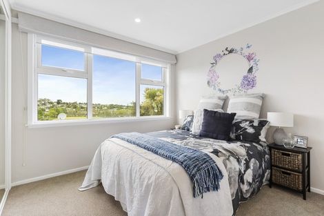 Photo of property in 1/3 Kennedy Avenue, Forrest Hill, Auckland, 0620