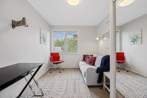 Photo of property in 8 Nyton Place, Bryndwr, Christchurch, 8053