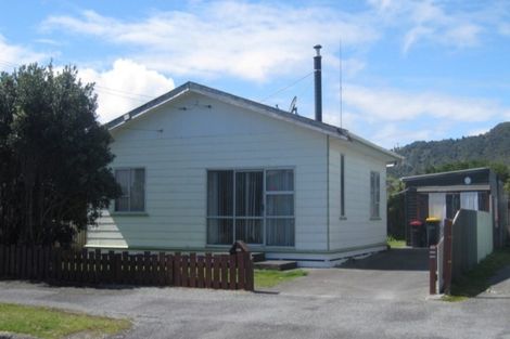 Photo of property in 61 Doyle Street, Blaketown, Greymouth, 7805