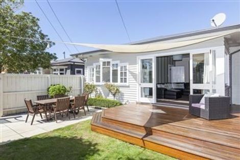 Photo of property in 40 Mcfaddens Road, St Albans, Christchurch, 8052