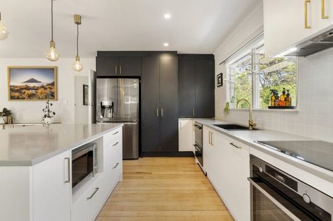Photo of property in 10a Wilding Avenue, Northcote Point, Auckland, 0627