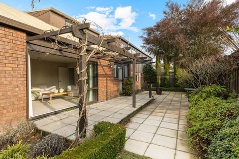 Photo of property in 1/25 Rubens Place, Burnside, Christchurch, 8053