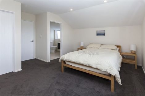 Photo of property in 4/466 Hagley Avenue, Christchurch Central, Christchurch, 8011