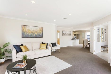 Photo of property in 30 Erne Crescent, East Tamaki, Auckland, 2016