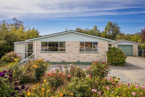 Photo of property in 48 Parsonage Road, Waimate, 7924