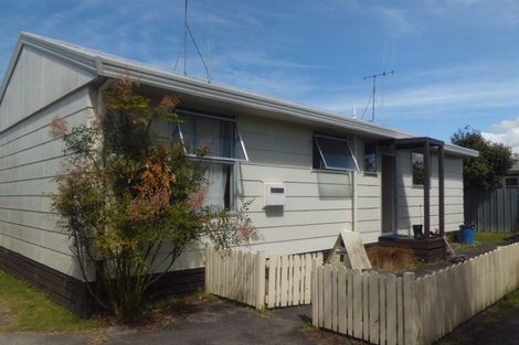 Photo of property in 2 Harold Lane, Dinsdale, Hamilton, 3204