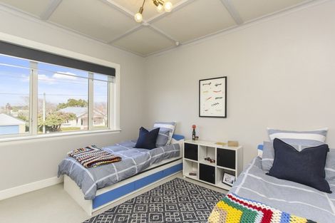 Photo of property in 32 Barrett Street, Westown, New Plymouth, 4310