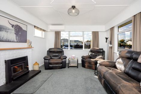 Photo of property in 56 Barraud Street, Dannevirke, 4930