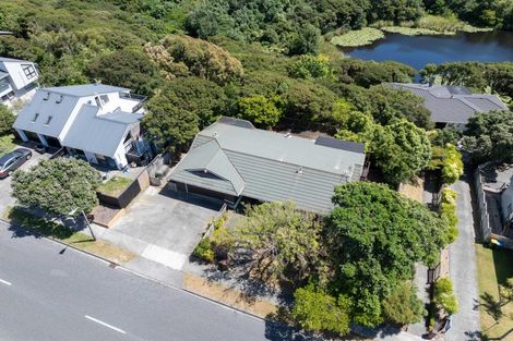 Photo of property in 22 Exploration Way, Whitby, Porirua, 5024