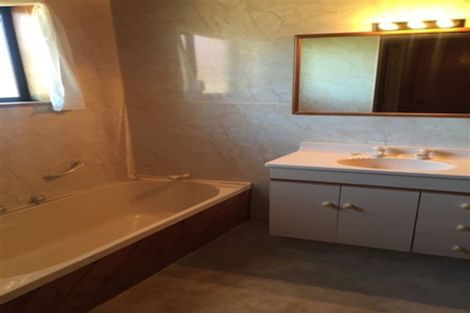 Photo of property in 33 West Belt, Rangiora, 7400