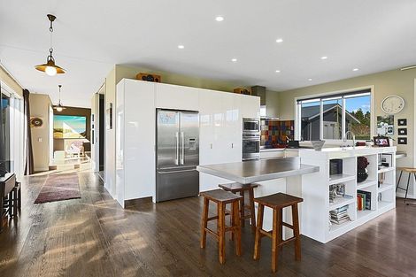 Photo of property in 50a Richmond Road, Brixton, New Plymouth, 4373