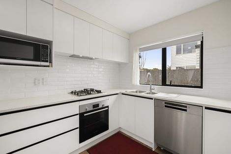 Photo of property in 14d Volante Avenue, Wattle Downs, Auckland, 2103