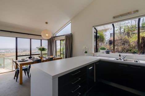 Photo of property in 95 Cannon Hill Crescent, Mount Pleasant, Christchurch, 8081