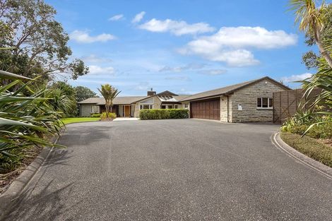 Photo of property in 51 Donohue Road, South Head, Helensville, 0874