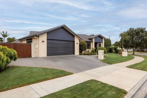 Photo of property in 7 Matemuri Drive, Papamoa Beach, Papamoa, 3118