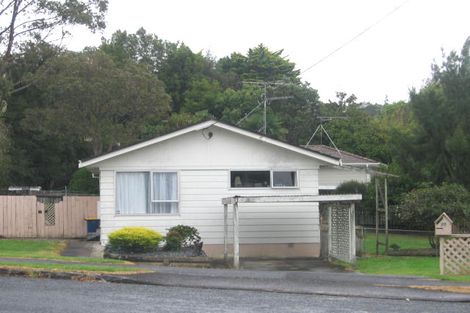 Photo of property in 20 Ellice Road, Totara Vale, Auckland, 0629