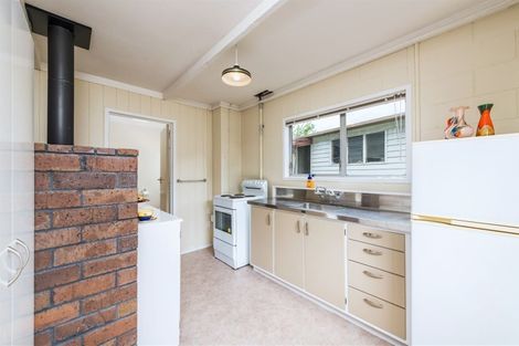 Photo of property in 47 Oreil Avenue, West Harbour, Auckland, 0618