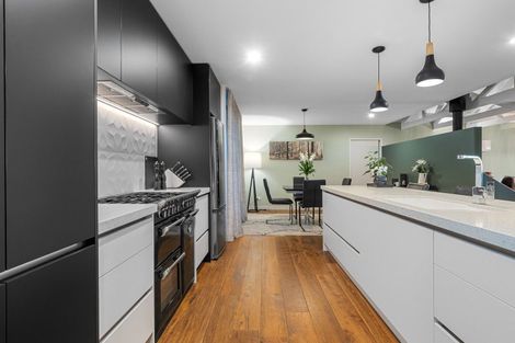 Photo of property in 31 Roger Guy Place, Welcome Bay, Tauranga, 3175