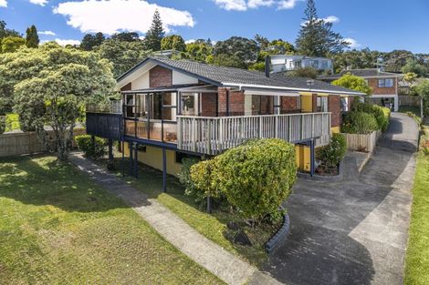 Photo of property in 1/180 Manuka Road, Bayview, Auckland, 0629