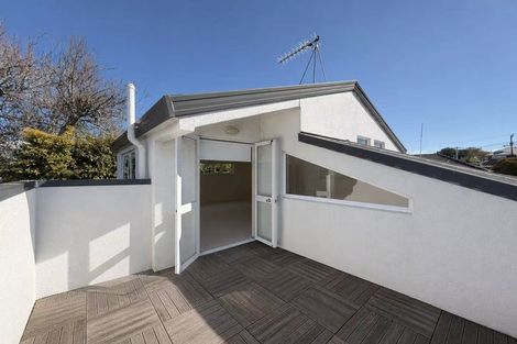 Photo of property in 2/14 Taharoto Road, Takapuna, Auckland, 0622