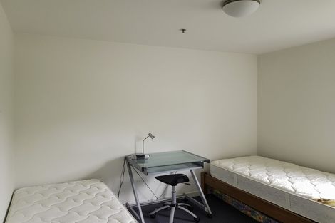 Photo of property in Montreaux Apartments, 5a/164 The Terrace, Wellington Central, Wellington, 6011