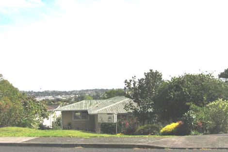 Photo of property in 33 William Souter Street, Forrest Hill, Auckland, 0620