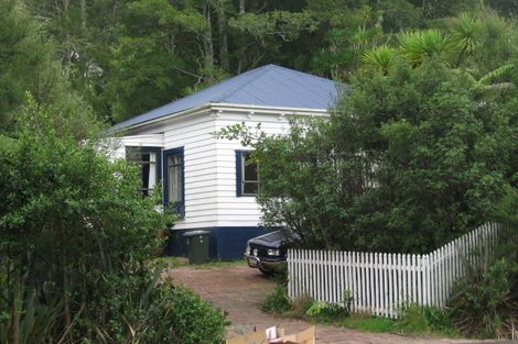 Photo of property in 196 Huia Road, Titirangi, Auckland, 0604