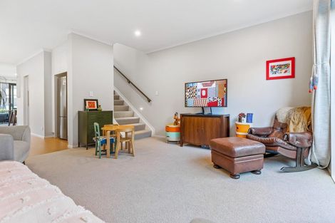 Photo of property in 21 Hema Road, Hobsonville, Auckland, 0616