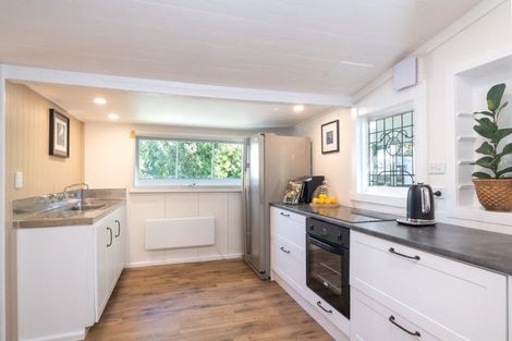 Photo of property in 7 Grove Road, Haumoana, 4102