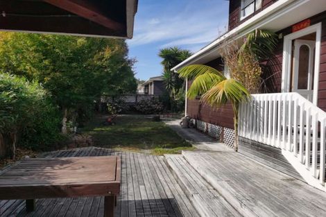 Photo of property in 1/18 Heathglen Place, Bayview, Auckland, 0629