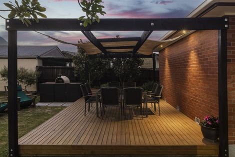 Photo of property in 7 Dalglish Place, Hoon Hay, Christchurch, 8025