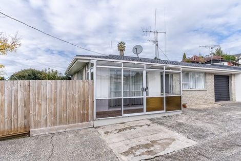 Photo of property in 33a Livingstone Avenue, Nawton, Hamilton, 3200