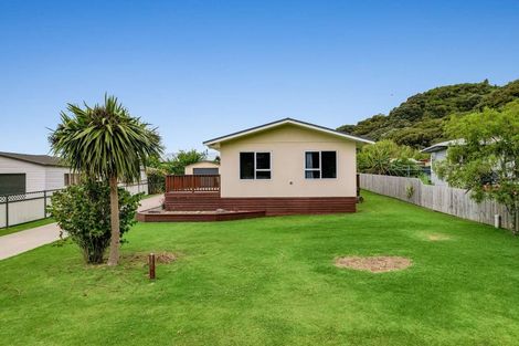 Photo of property in 17 Division Street, Matata, Whakatane, 3194
