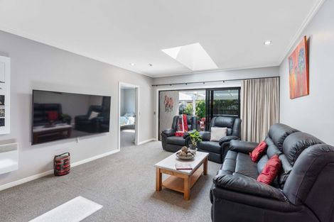 Photo of property in 4 Barbaras Way, Waikanae Beach, Waikanae, 5036