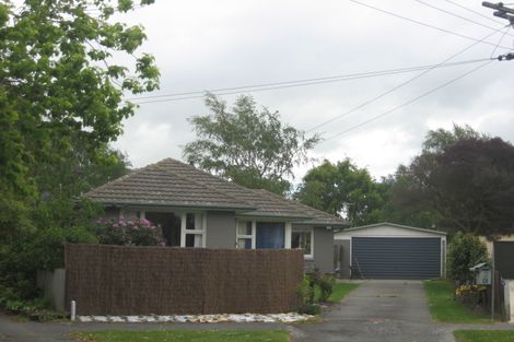 Photo of property in 19 Blossomdale Place, Bishopdale, Christchurch, 8053