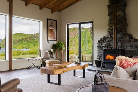 Photo of property in 37 Central Park Avenue, Lake Hayes, Queenstown, 9371