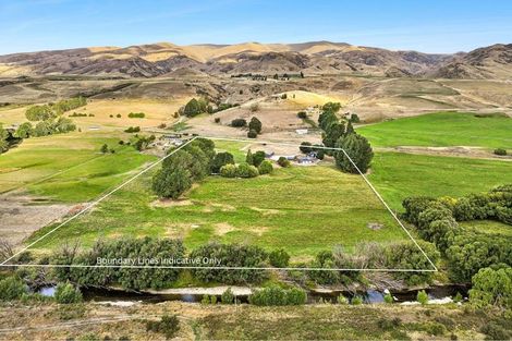 Photo of property in 723 Ardgour Road, Tarras, Cromwell, 9383