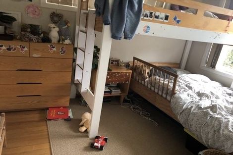 Photo of property in 1 Taioma Crescent, Te Atatu Peninsula, Auckland, 0610