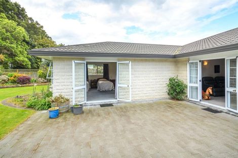 Photo of property in 12 Dunallen Avenue, Marton, 4710