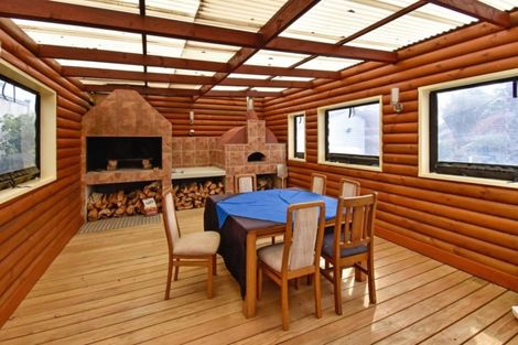 Photo of property in 10 Buller Crescent, Manurewa, Auckland, 2102