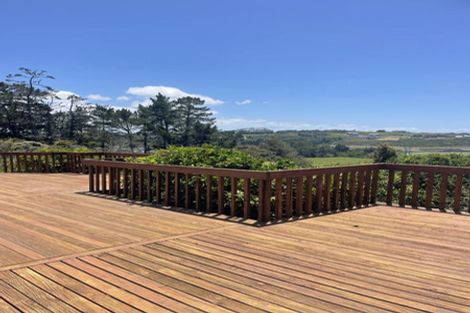 Photo of property in 15 Ashley Avenue, Long Bay, Auckland, 0630