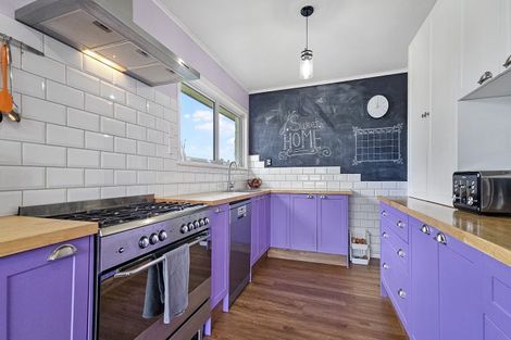 Photo of property in 120 Devon Street, Hillcrest, Rotorua, 3015