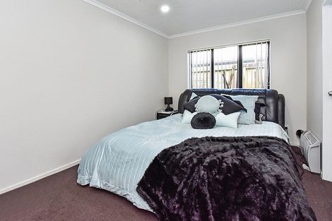 Photo of property in 7 Clendon Place, Manurewa, Auckland, 2102