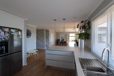 Photo of property in 22 Smith Street, Lepperton, New Plymouth, 4373