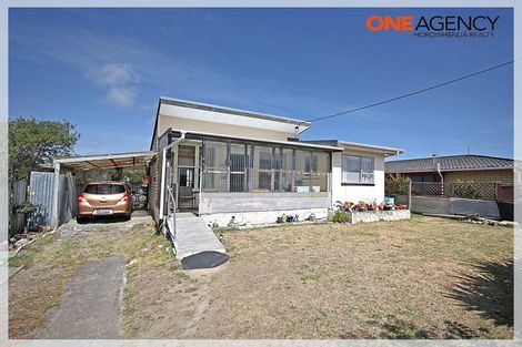 Photo of property in 6 Andrews Street, Foxton Beach, Foxton, 4815