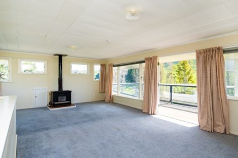 Photo of property in 1199 Middle Road, Poukawa, Hastings, 4178