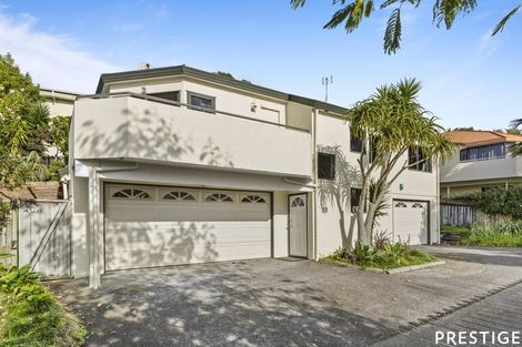 Photo of property in 2/3 Albany Highway, Unsworth Heights, Auckland, 0632